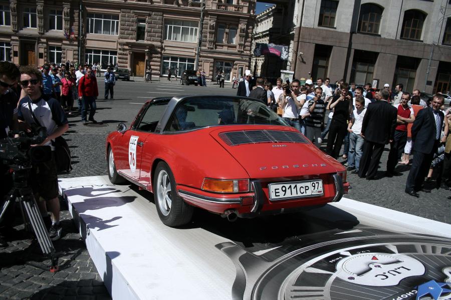  Porsche 911 S Targa 1971 года  (фото 4 из 6)